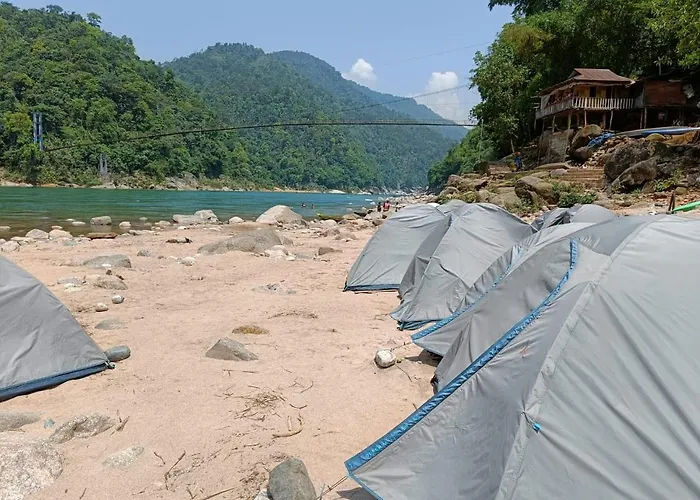 Vicky Camp And Adventure